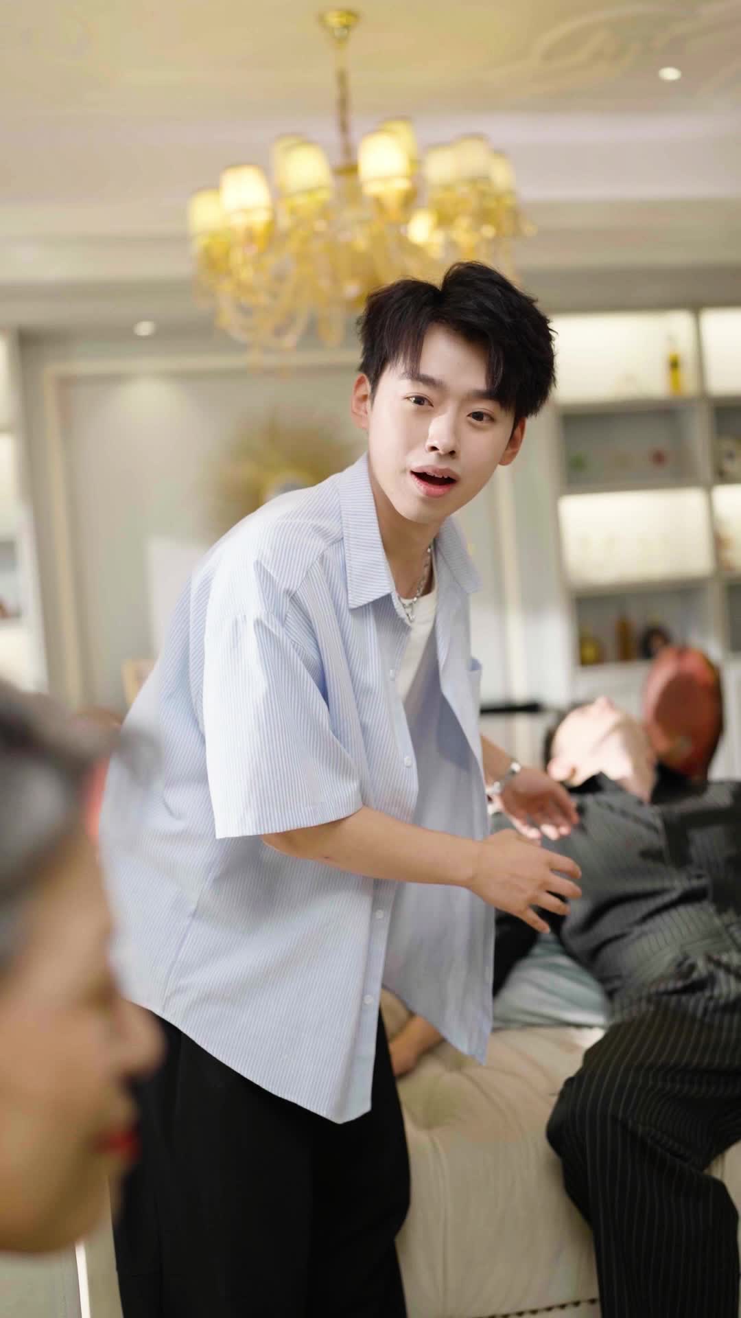 Episode 5 - Kakek Sakti Live Streaming